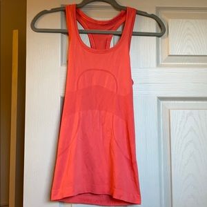 Coral Lulu Tank top size 4